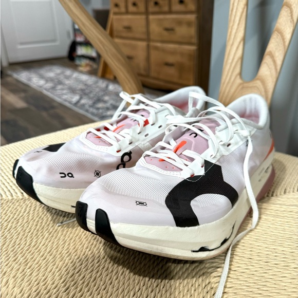 On Cloudboom Echo 3 women’s running shoe - Picture 1 of 6